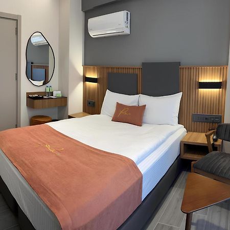 Roi Hotel Измир Екстериор снимка