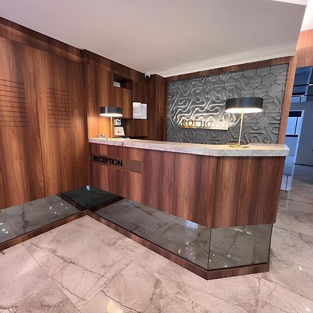 Roi Hotel Измир Екстериор снимка