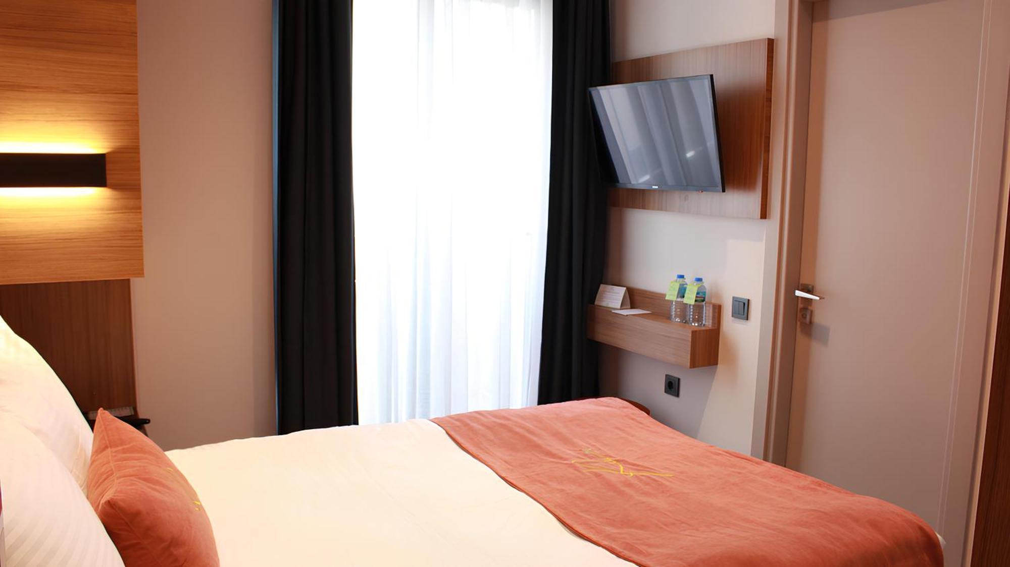 Roi Hotel Измир Екстериор снимка