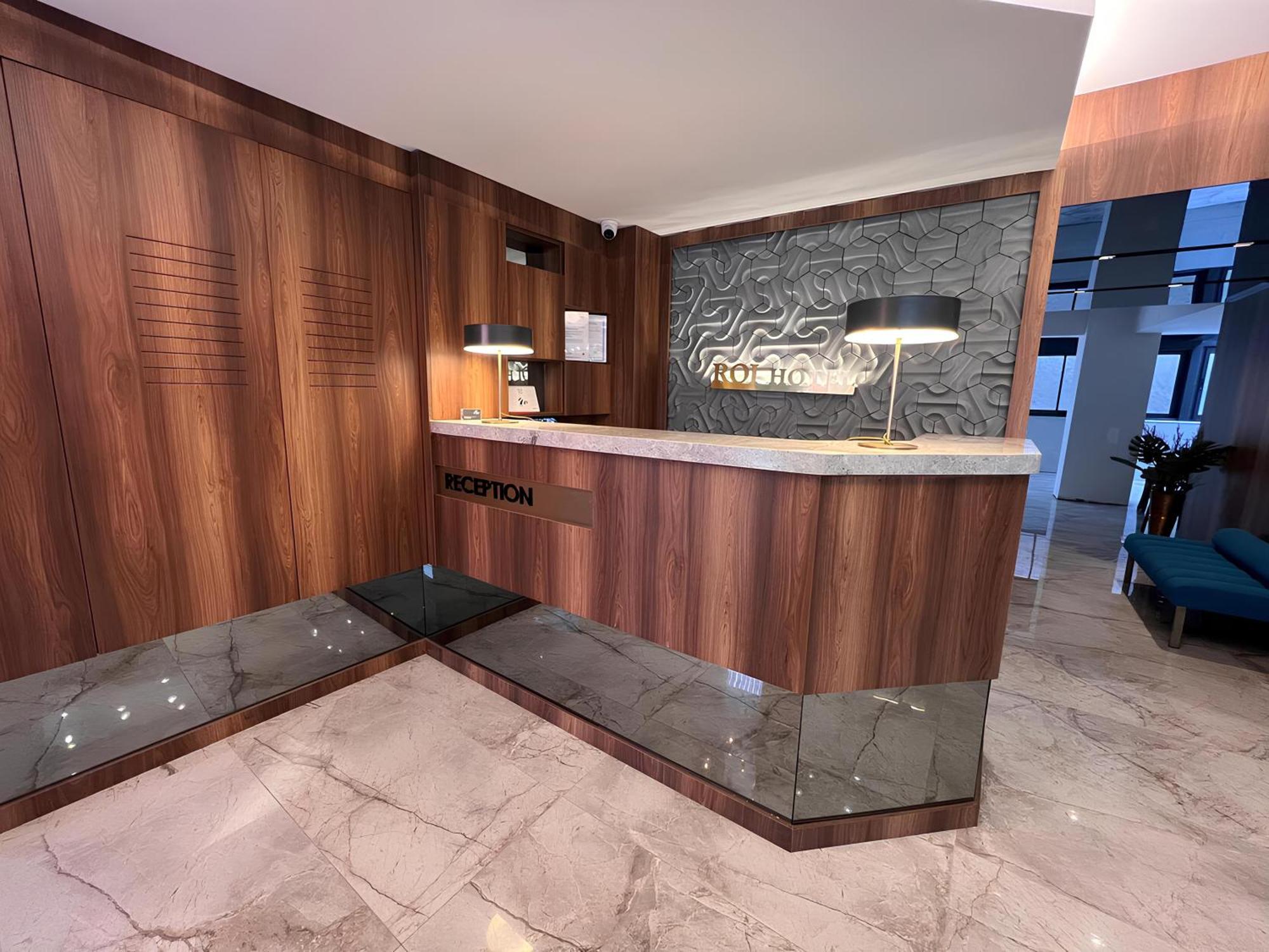 Roi Hotel Измир Екстериор снимка